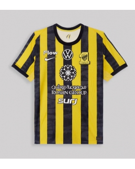 Billige Fotballdrakt Al-Ittihad Replika Hjemmedrakt 2025-26 Kortermet Billige Fotballdrakt Al-Ittihad Replika Hjemmedrakt 2025-26 Kortermet